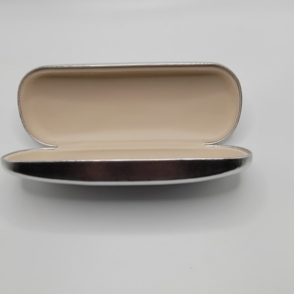 Metallic Eyeglass Case - Picture 6 of 7